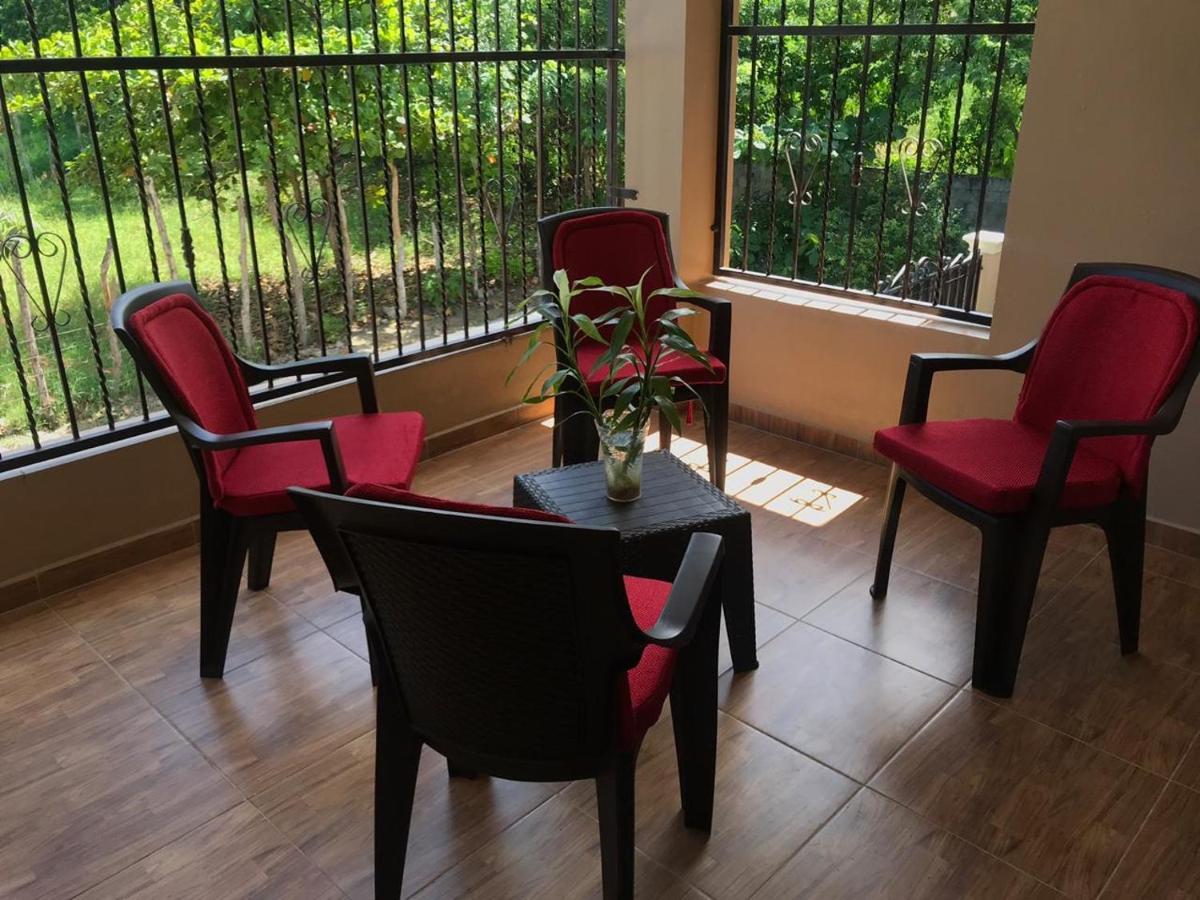 2 Queen Bed Apartment With Smart Tv ,Wifi Y Luz Las 24 Horas Харабакоа Екстериор снимка